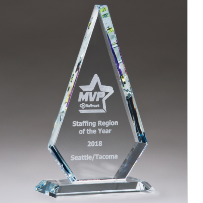 Diamond Glass Award with Prism-Effect